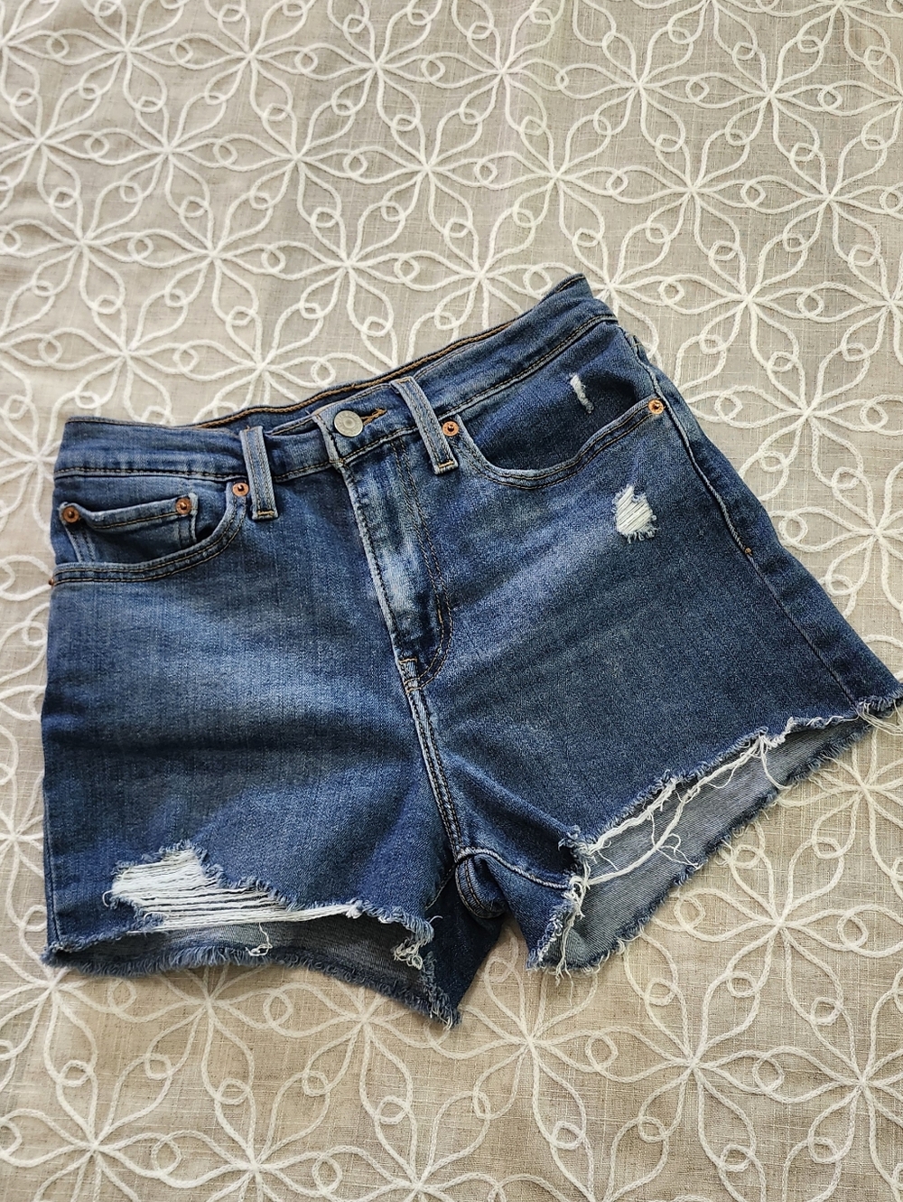Levis High Rise Raw Hem Jean Denim Shorts Size 27